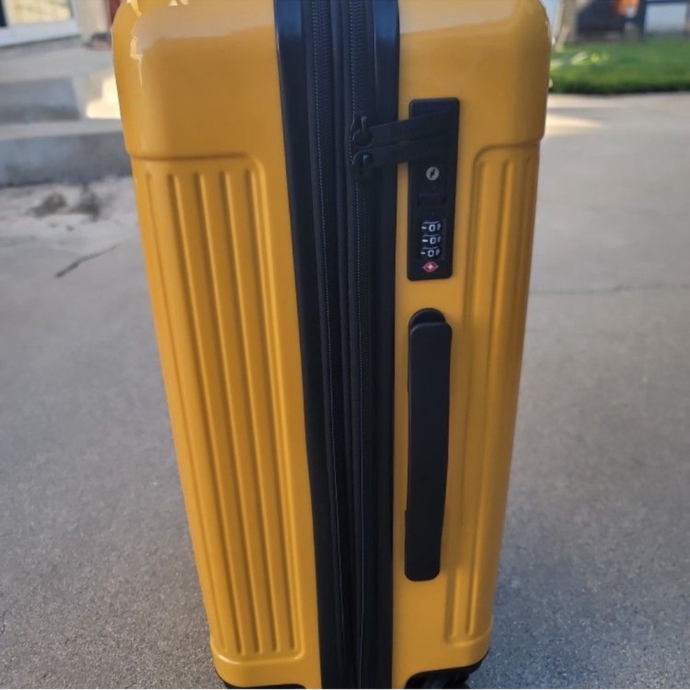 WNDR LN Hardside Carry-On Spinner Suitcase - Picture 10 of 11